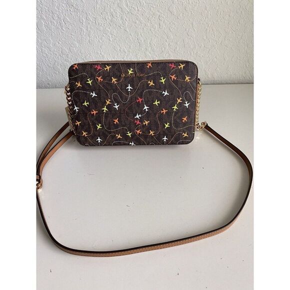 Michael Kors Jet Set Brown Akorn Multi East West Airplanes Crossbody Bag NEW - Picture 1 of 16